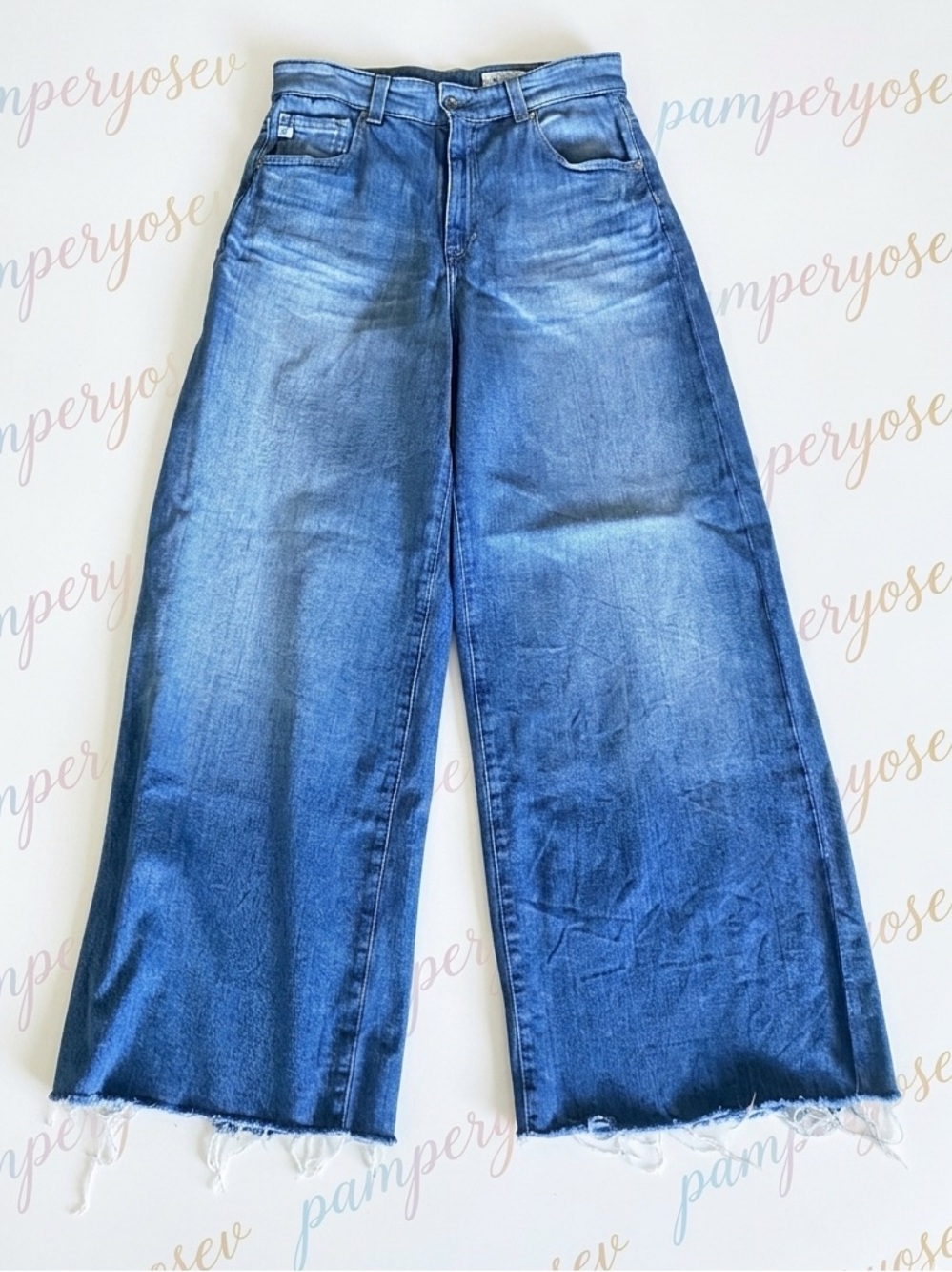 NWOT • AG Deven High-Rise Ultra Wide Leg